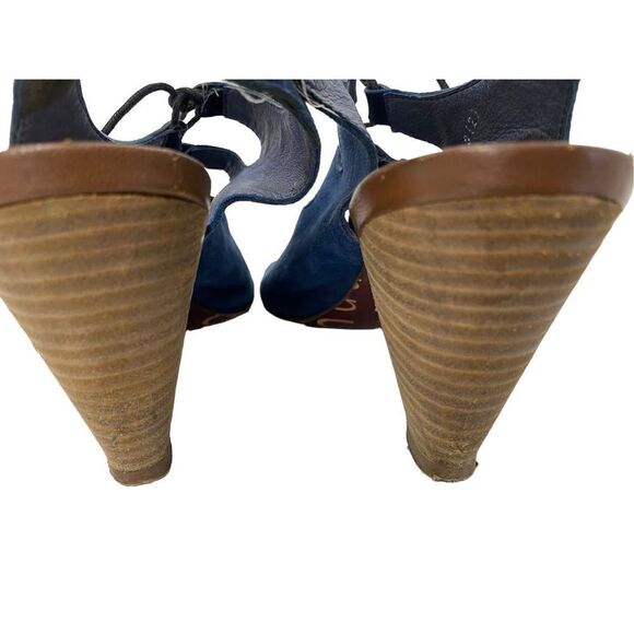 Le Saunda Blue Suede Lace Up Sandals Heels - Picture 9 of 9